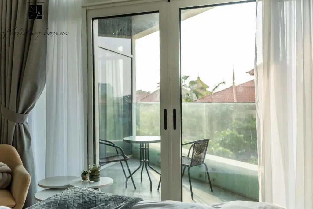 Mira Holiday Homes - 1 Bedroom in Palm Jumeirah with Beach Access