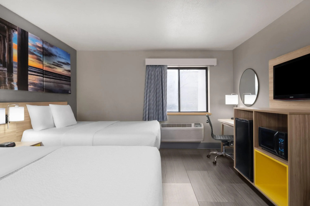 La Quinta Inn by Wyndham Milwaukee Airport / Oak Creek