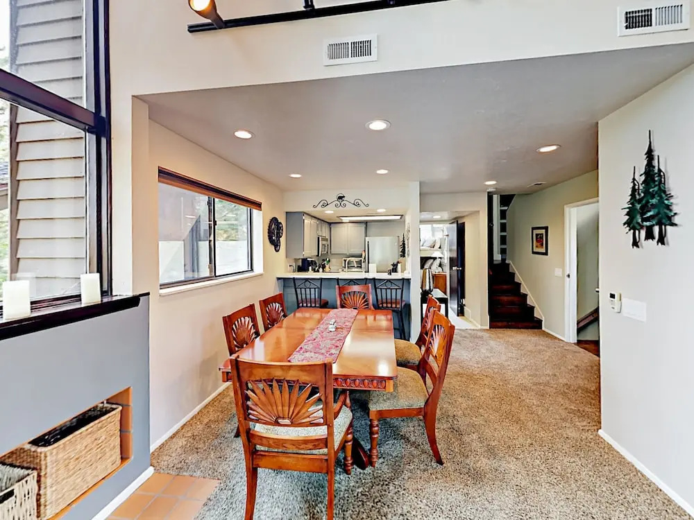 2148 Apache Trail Townhouse #11 5 Bedrooms 4 Bathrooms Townhouse