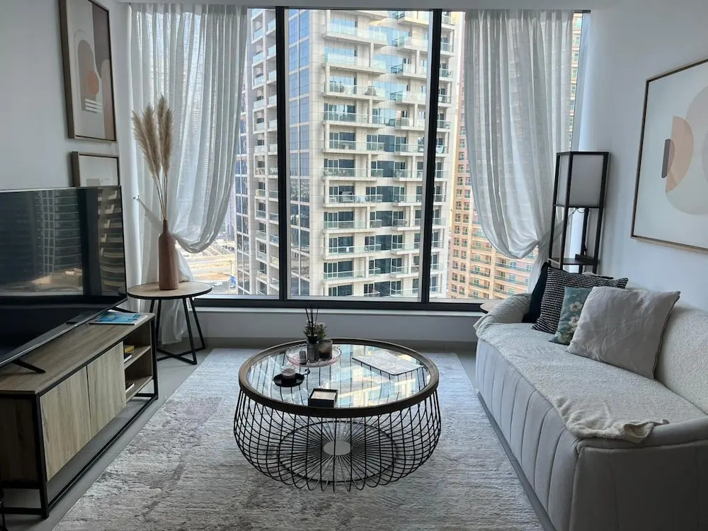 Chic Comfy 1BR in Dubai Marina