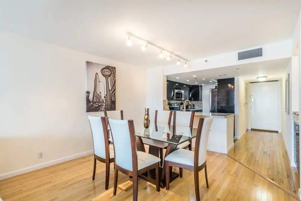 Glamorous 3 Bedroom with a View