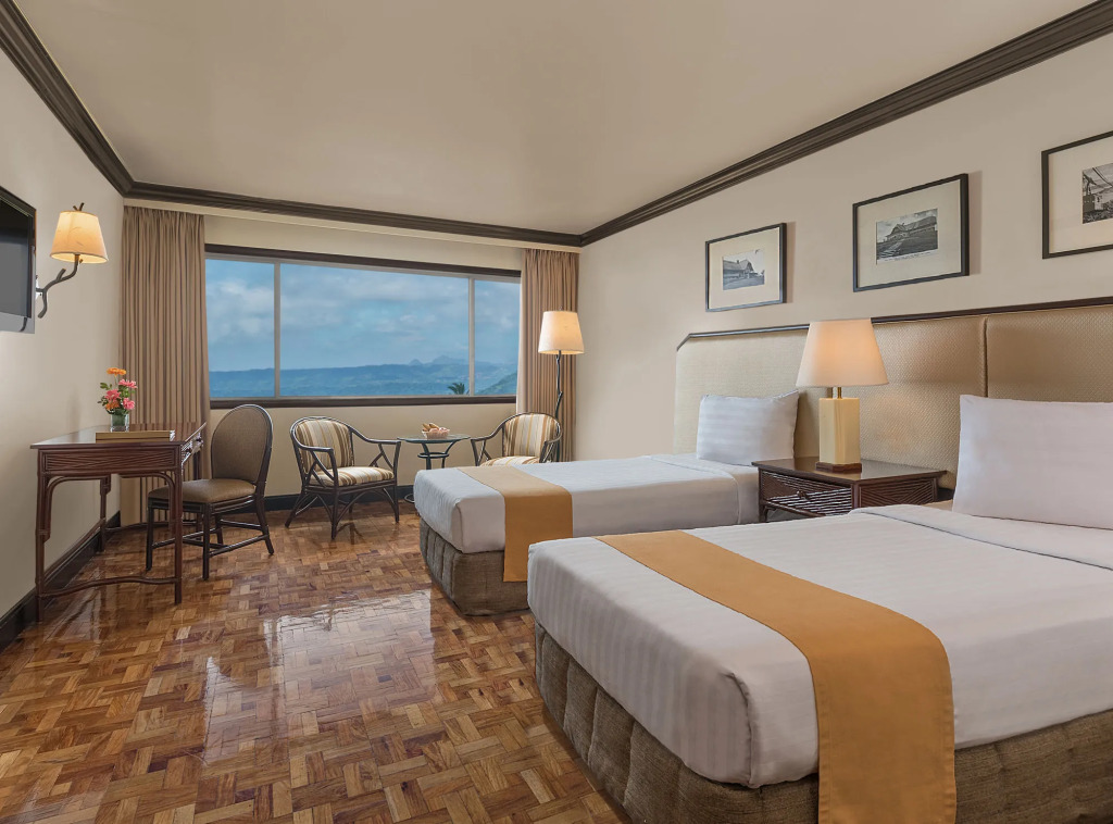 Taal Vista Hotel