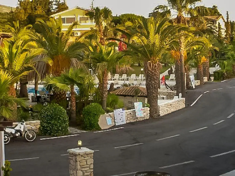 Laganas Tropicana