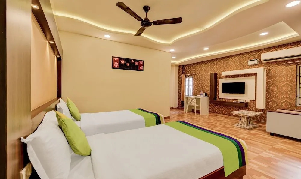 Rich Inn Studios and Suites