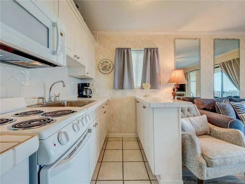 Hilton Head Beach & Tennis B227 - One Bedroom Villa