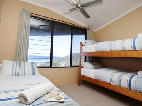 Mintee 3 by Discover Stradbroke