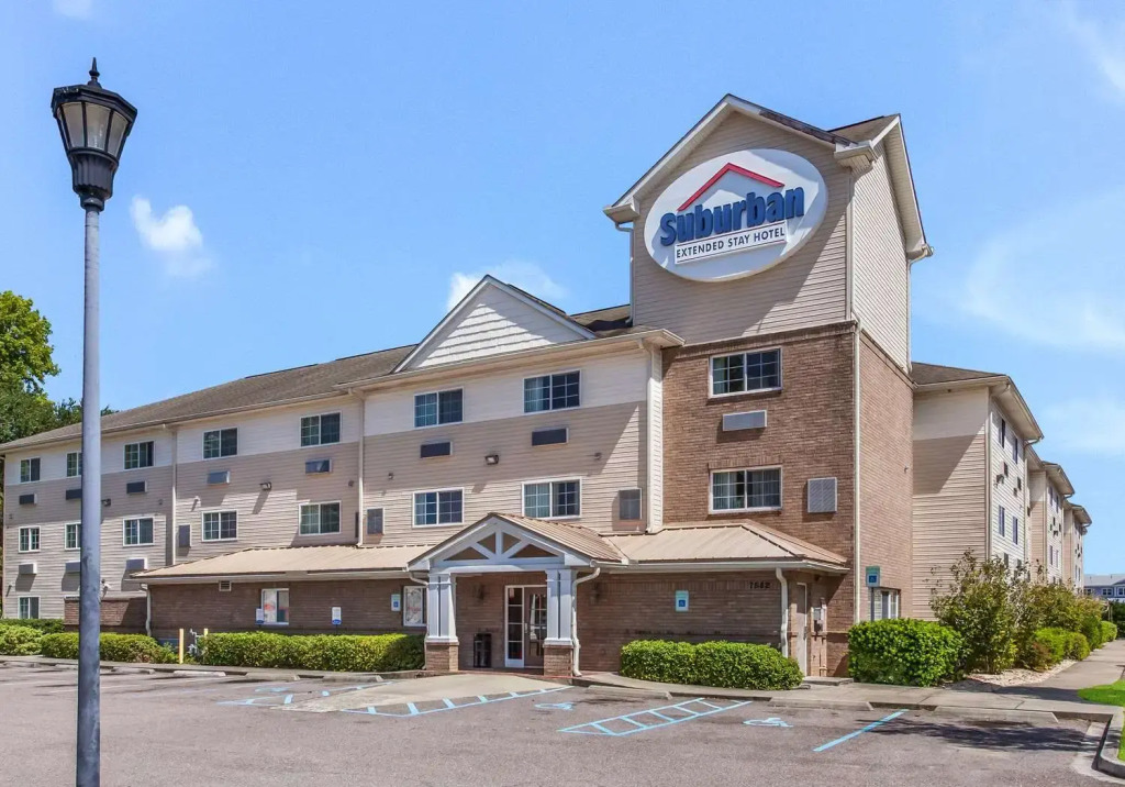 Suburban Extended Stay Hotel North - Ashley Phosphate