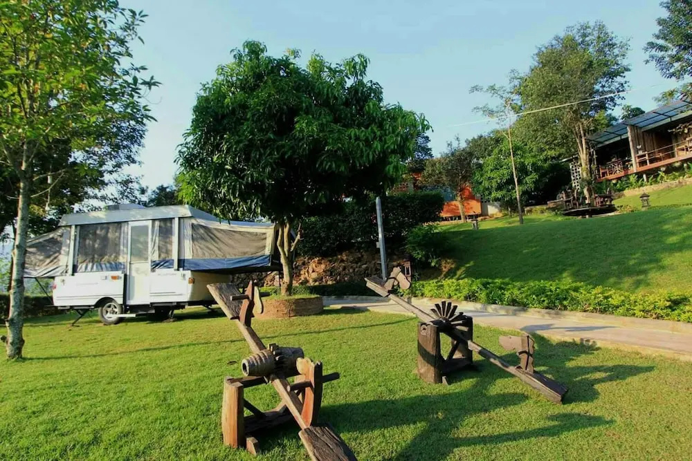 Baan Phuchalianglom