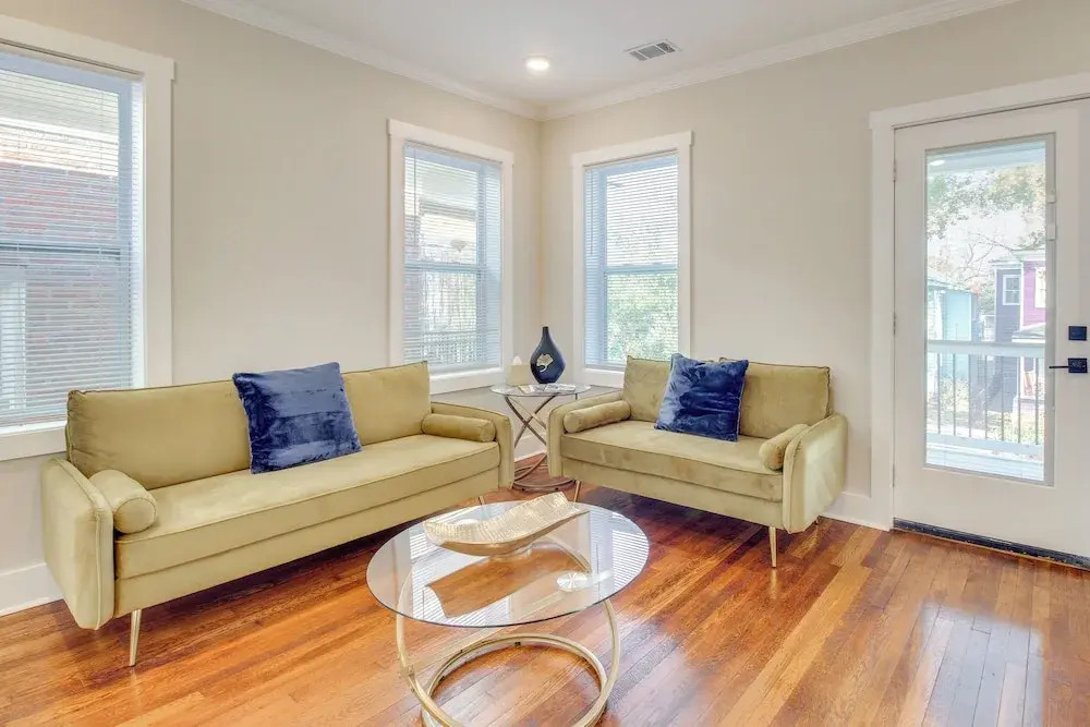 Private Balcony: Spacious, Updated Savannah Apt!