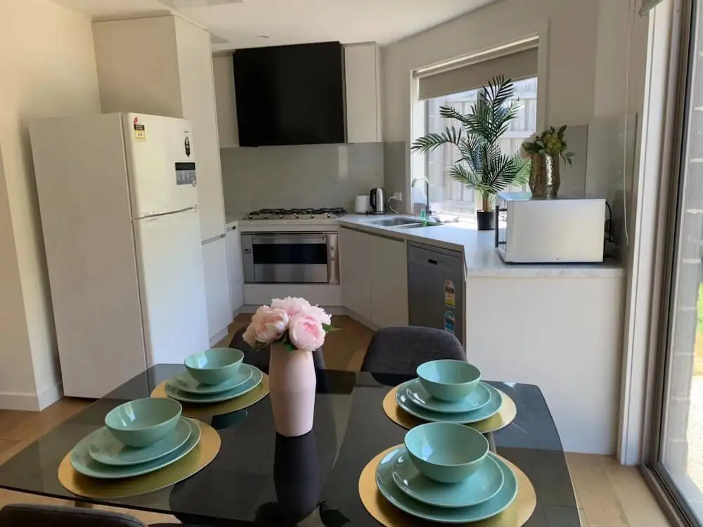 Bundoora Townhouse