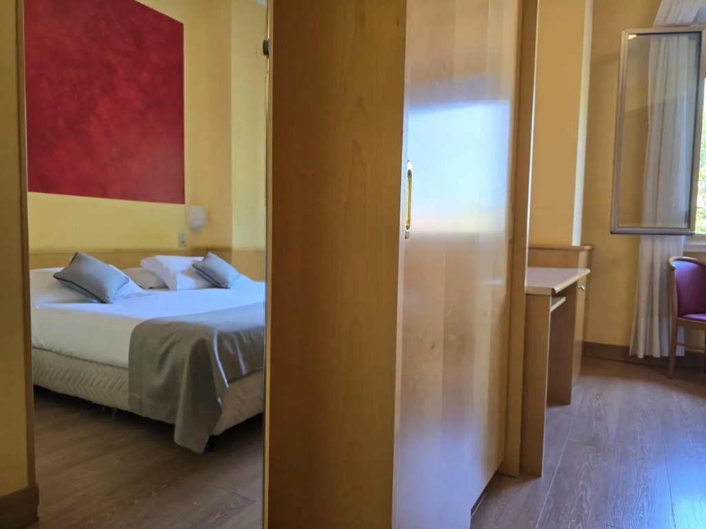 Mokinba Hotels SantAmbroeus