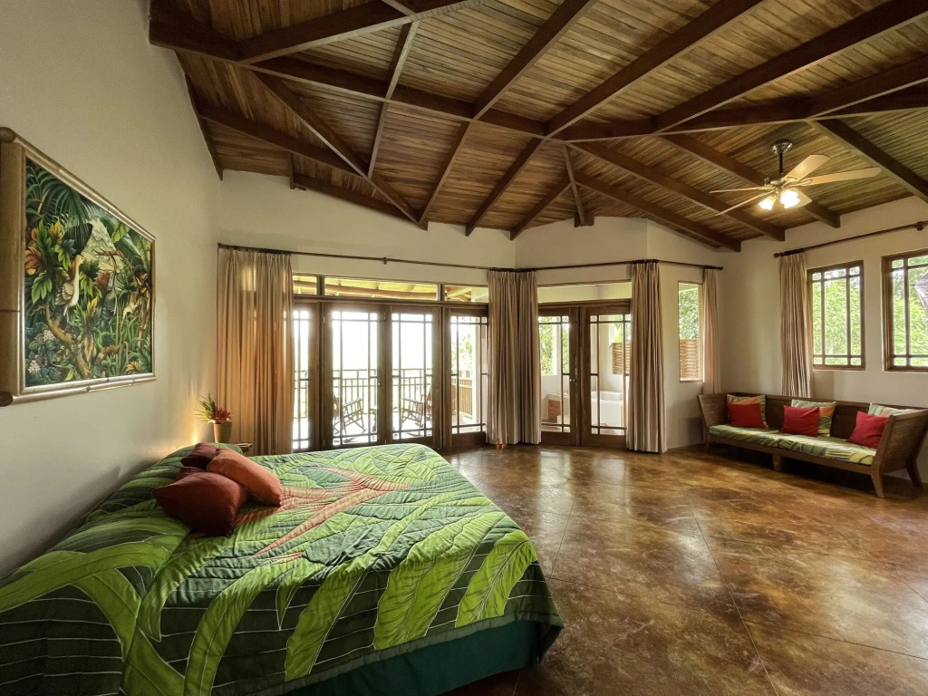 Lost Iguana Resort and Spa