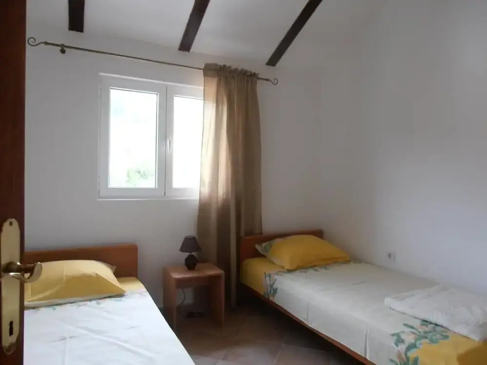 Apartments Lav Costas