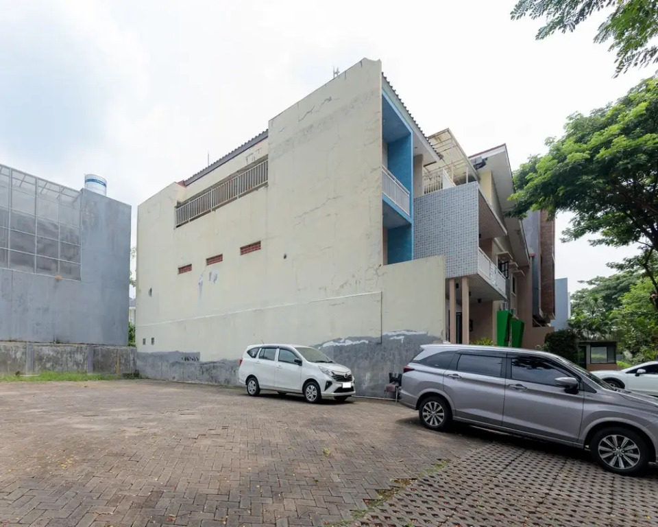 Urbanview Blessing Residence Surabaya by RedDoorz