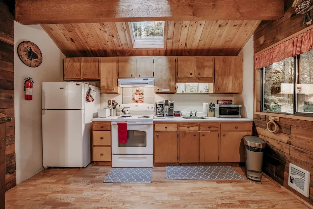 26SL - Hot Tub - BBQ - Game Room - Dishwasher - Sleeps 8