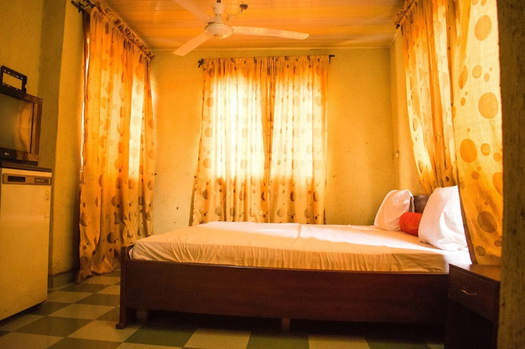 Amenze Guest House