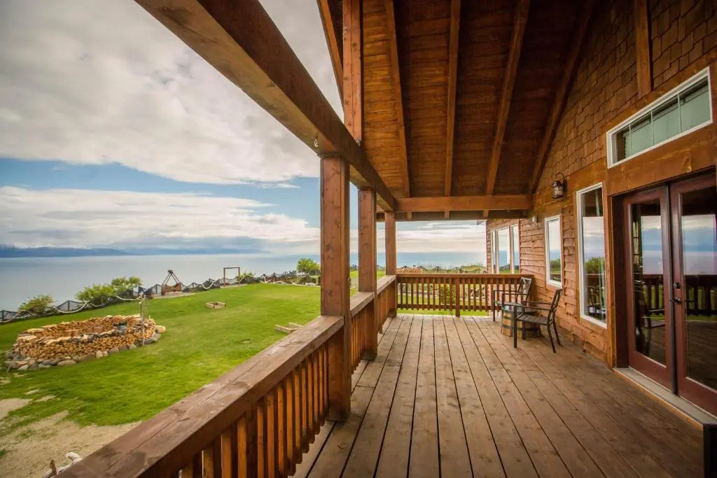 Baycrest Lodge
