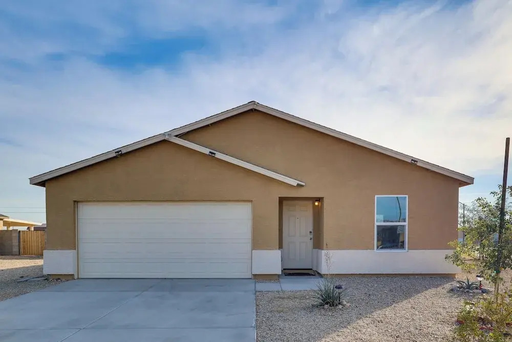 Bullhead City Home w/ Mtn View, By Colorado River