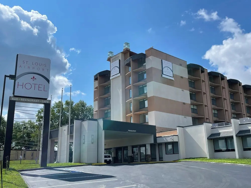 Comfort Inn Airport & Conference Center