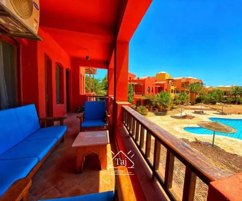 Amazing Pool And Lagoon View 2br Apartment