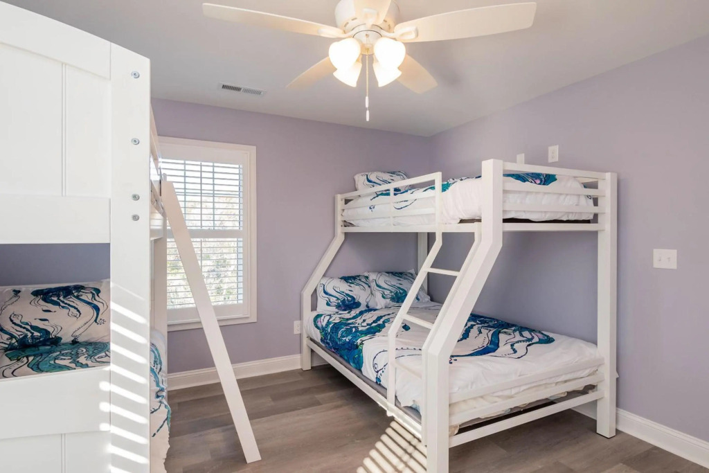 Ocean Wind by Oak Island Accommodations