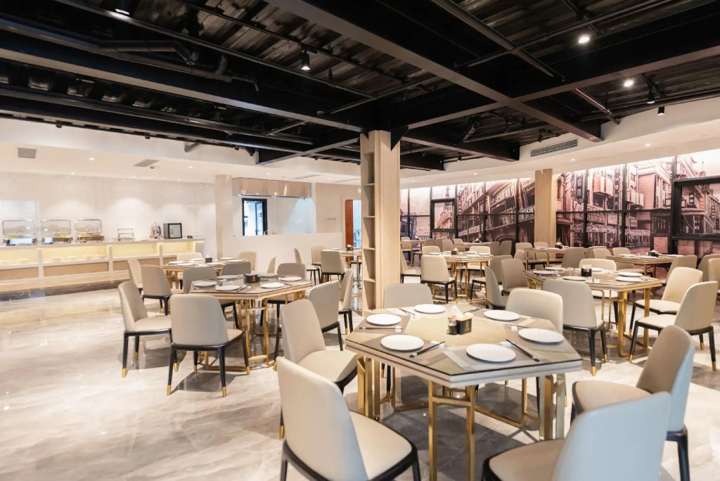 Jitai Hotel (Shanghai Train Station South Square)