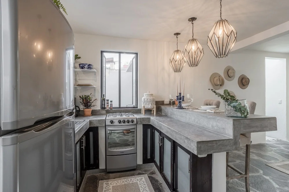 Casa Recreo King Suite Apartments in Centro, San Miguel de Allende