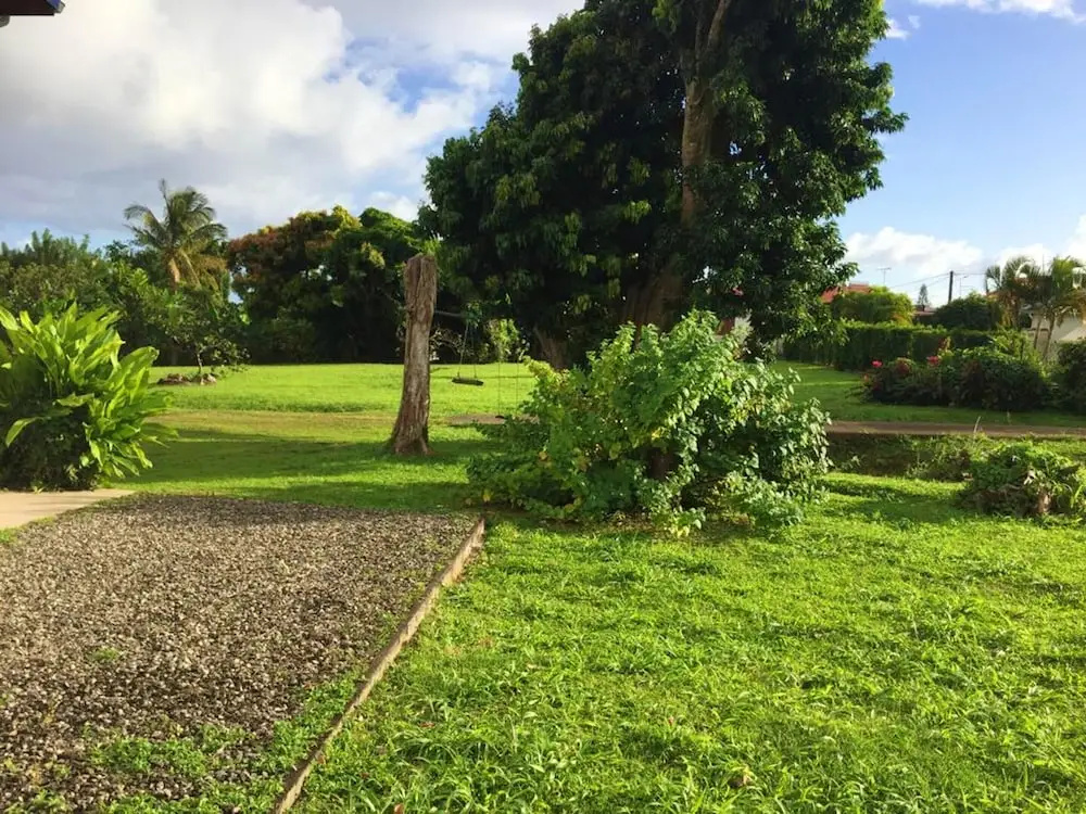 Studio in Trois Rivieres, With Wonderful Mountain View and Furnished Garden Near the Beach