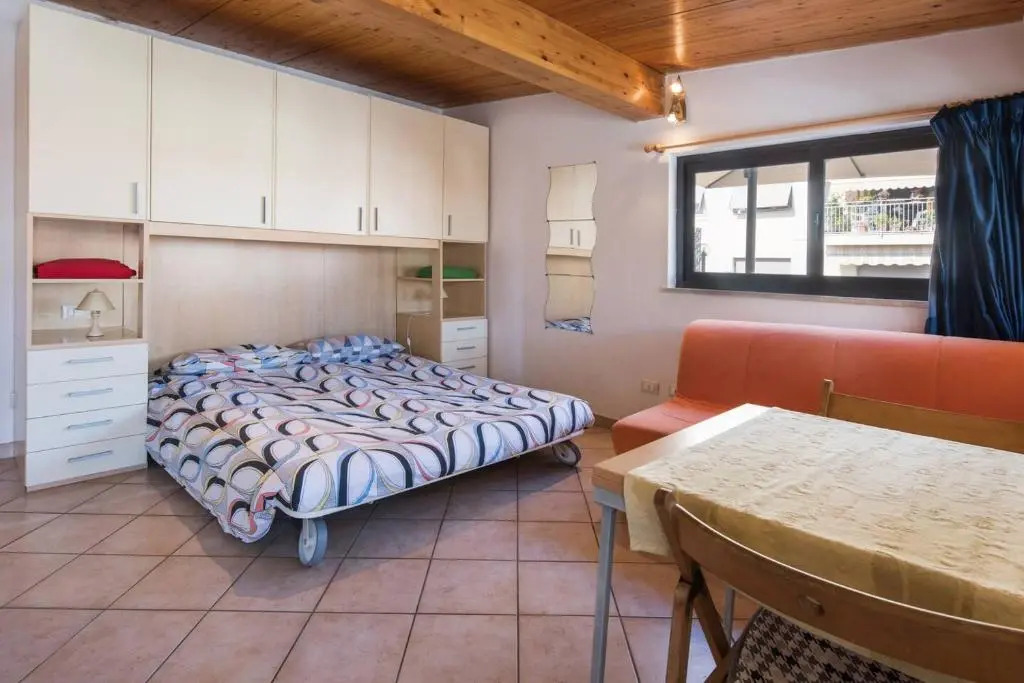 ALTIDO Apt for 8 with huge terrace in Old town of Viareggio