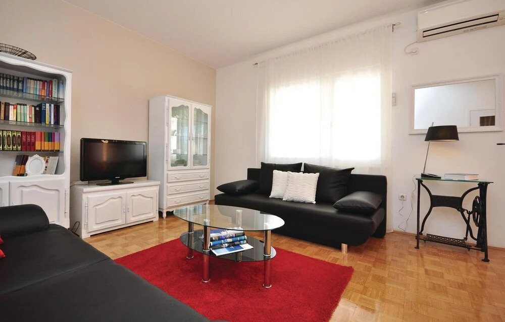 Nice Home in Stobrec With Sauna, Wifi and Outdoor Swimming Pool