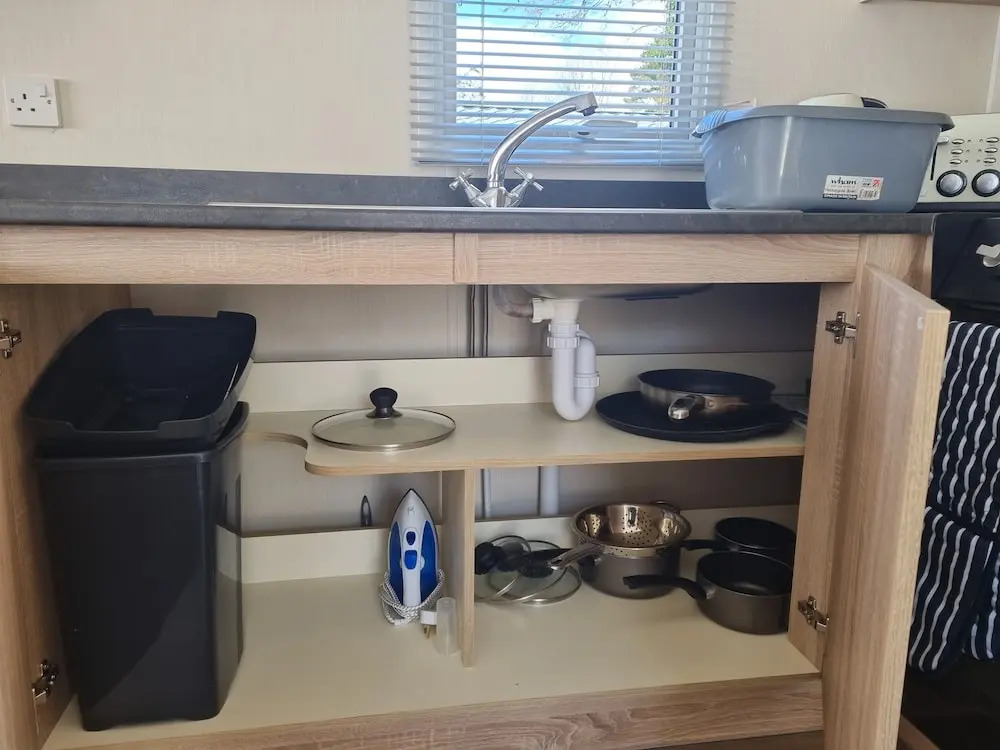 3 Bedroom Caravan, Sleeps 8, at Parkdean Newquay Holiday Park