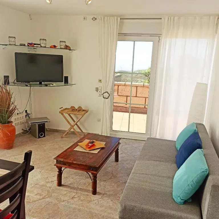 Stunning 1-Bed Apartment with seaview in Arico