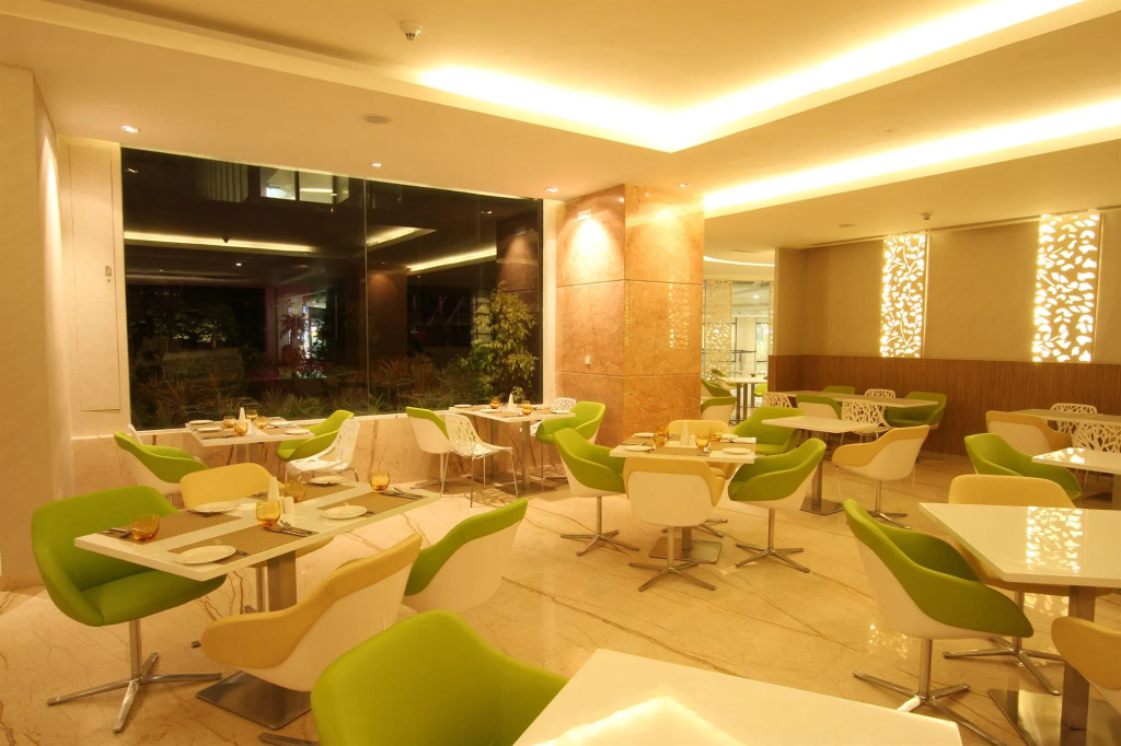 E Hotel