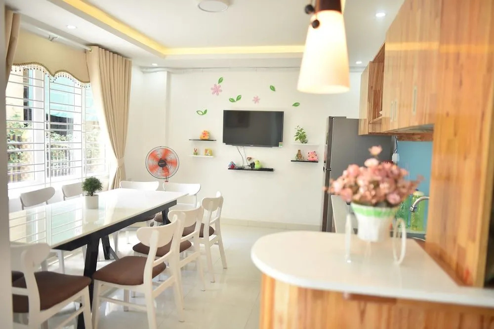 Toms Homestay Huế