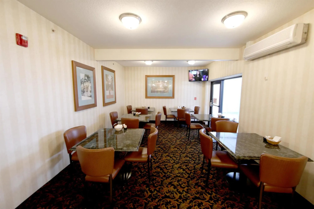 Casablanca Inn