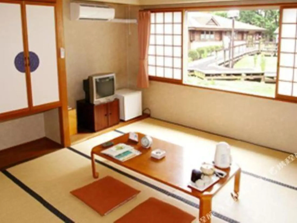 Izumizaki Country Village