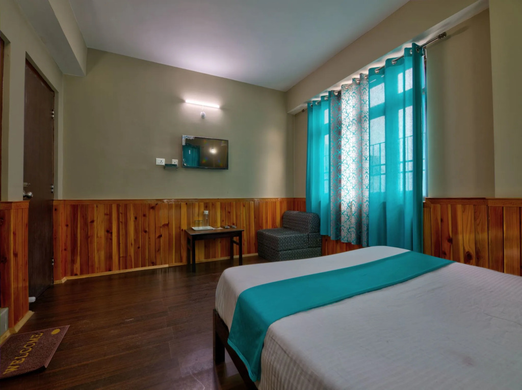 OYO 13466 Hotel Indrakil