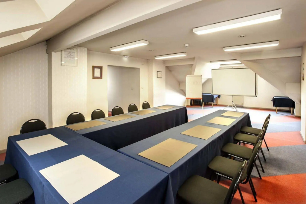 Brit Hotel Confort Deltour Mende