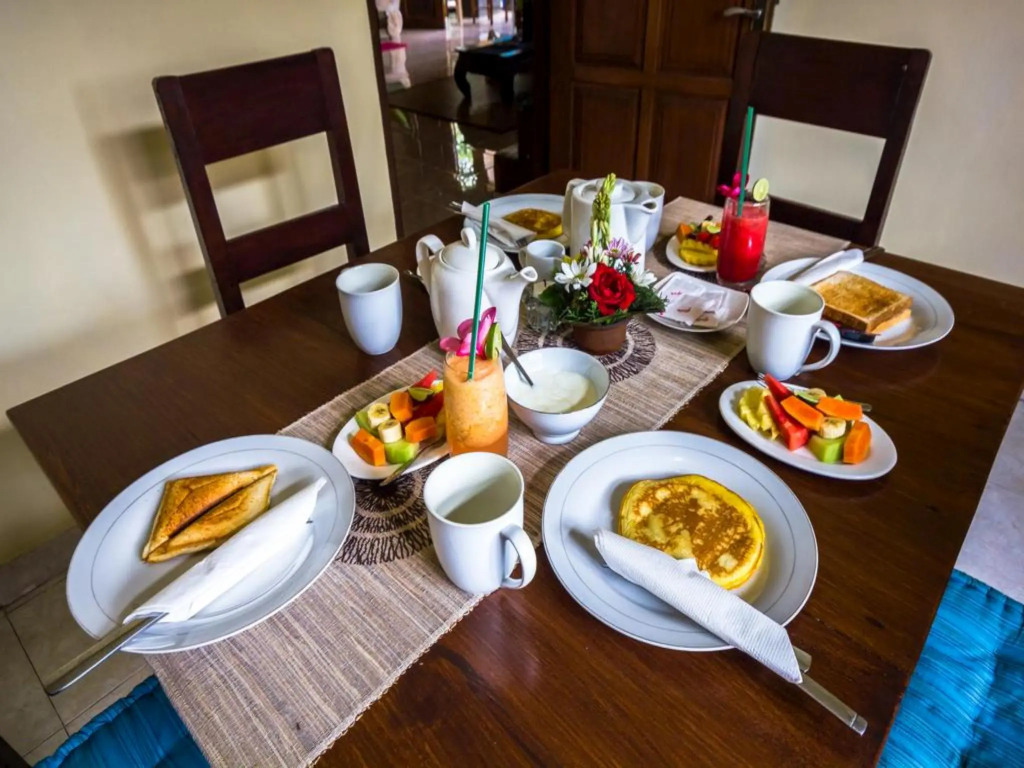 Akusara Guest House