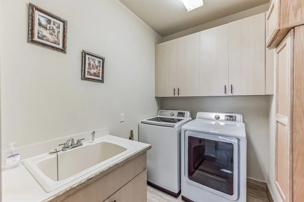 Lighthouse 1124 3 Bedroom Home by RedAwning