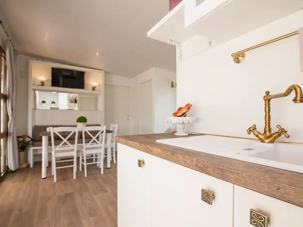 Spacious Villa in Biograd na Moru With Pool