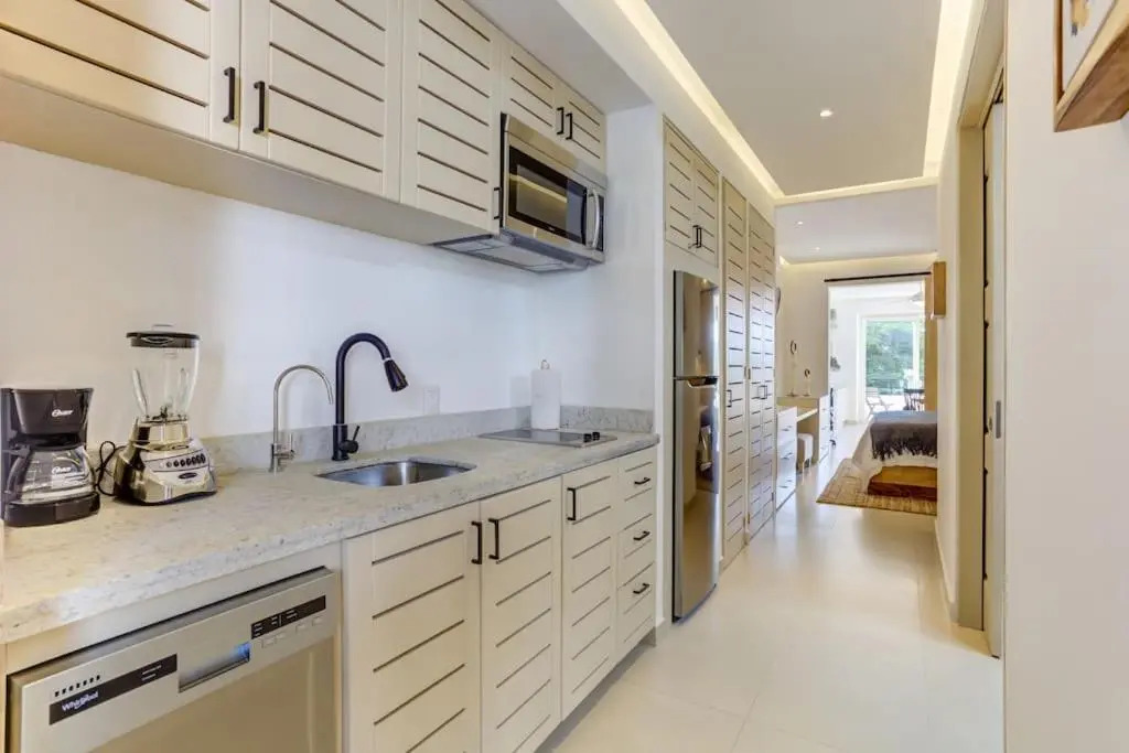 El Tigre Golf Top Rated New 1 BR Apart At Taheima