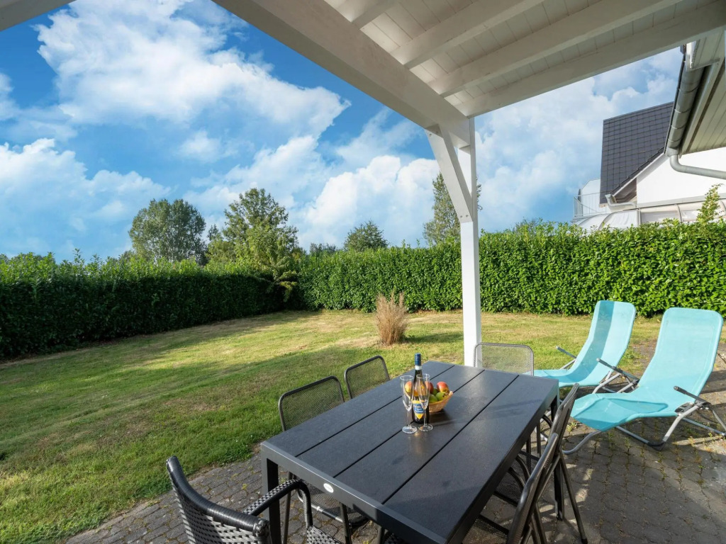 Modern Apartment in Bastorf with Terrace