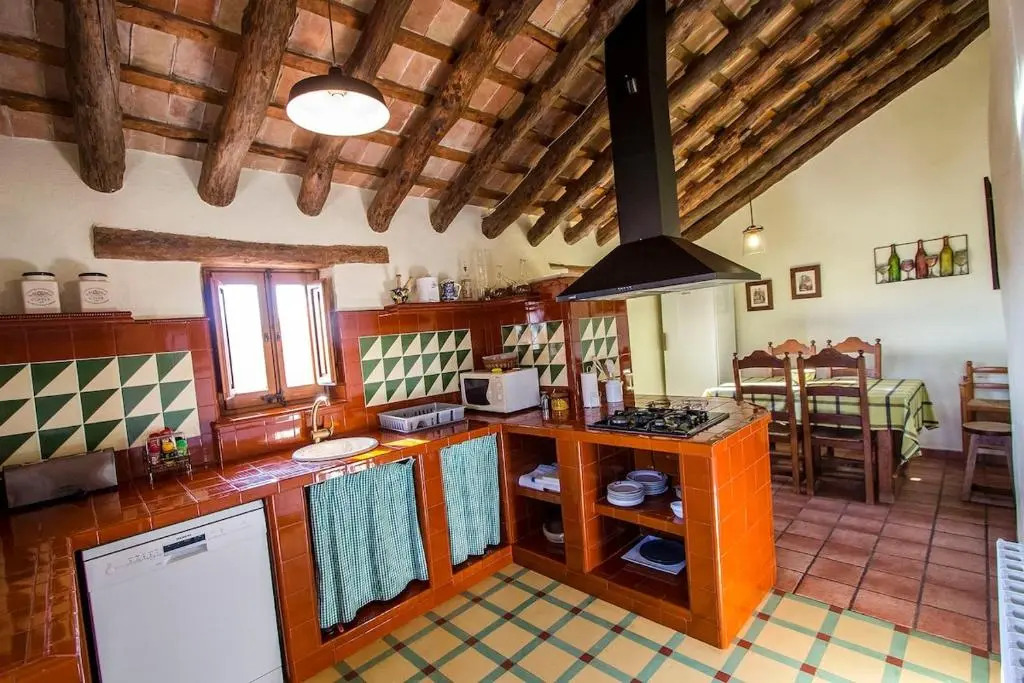 Catalunya Casas Captivating Villa in the Vineyard close to Sitges
