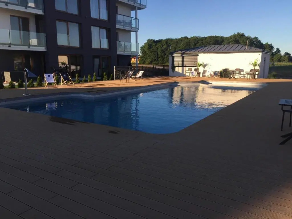 Baltic Apartament z basenem zewnętrznym ul Marynarska 4, Sarbinowo