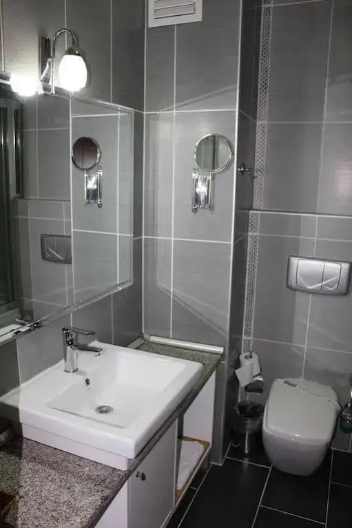 Paluri Otel Hopa