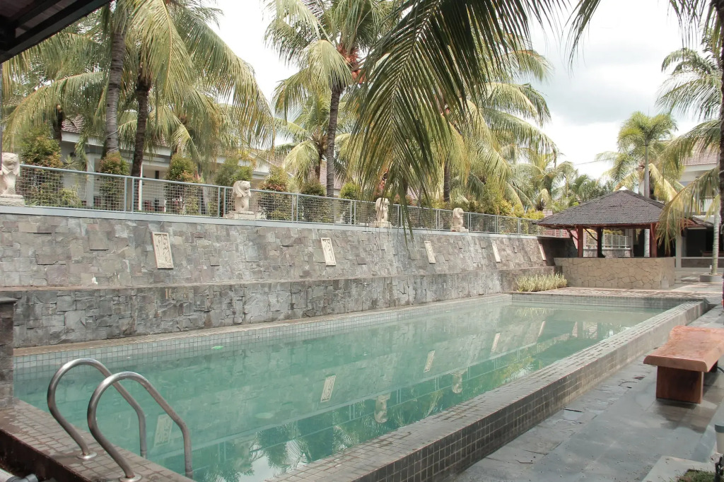 Kuraya Hotel Residence