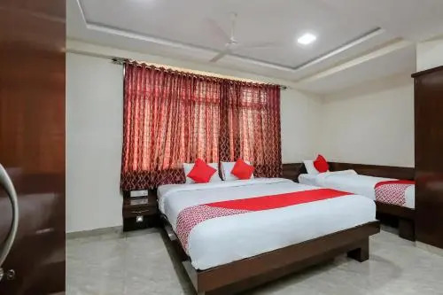 Oyo 28184 Bmr Residency