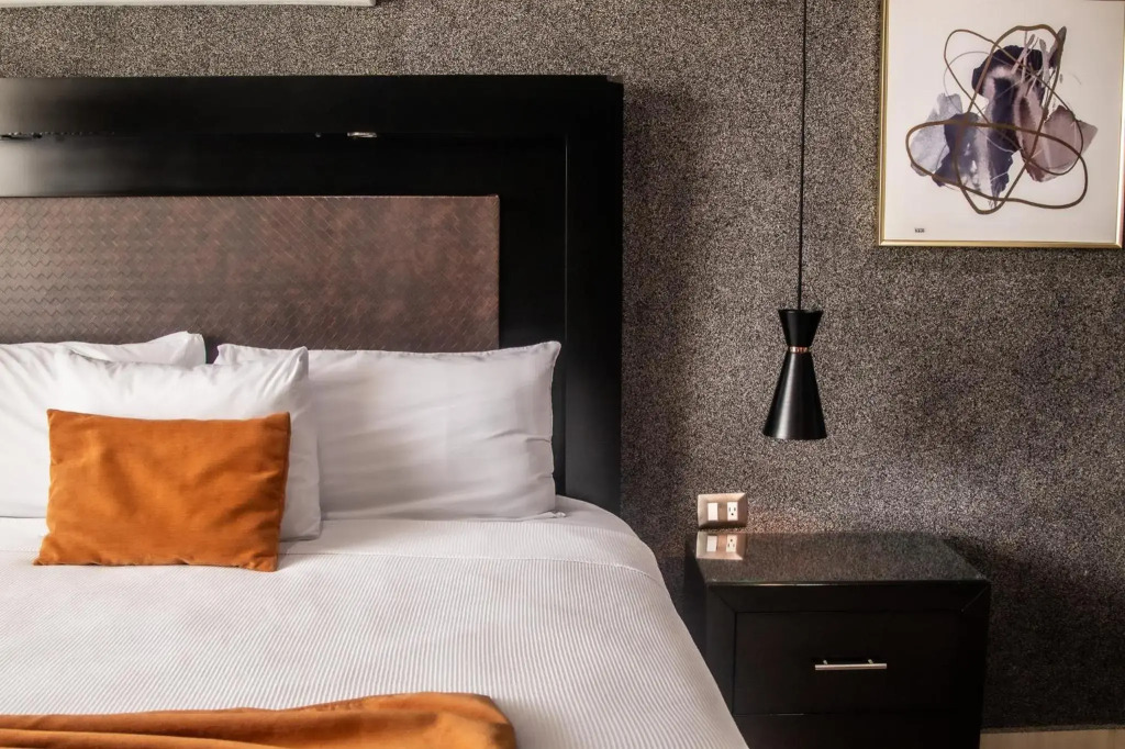 Hotel & Suites Country Valladolid