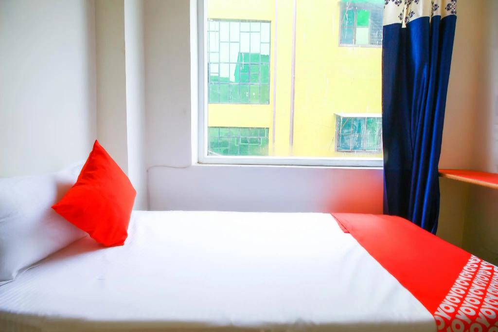 OYO 67068 Sanrac Residency